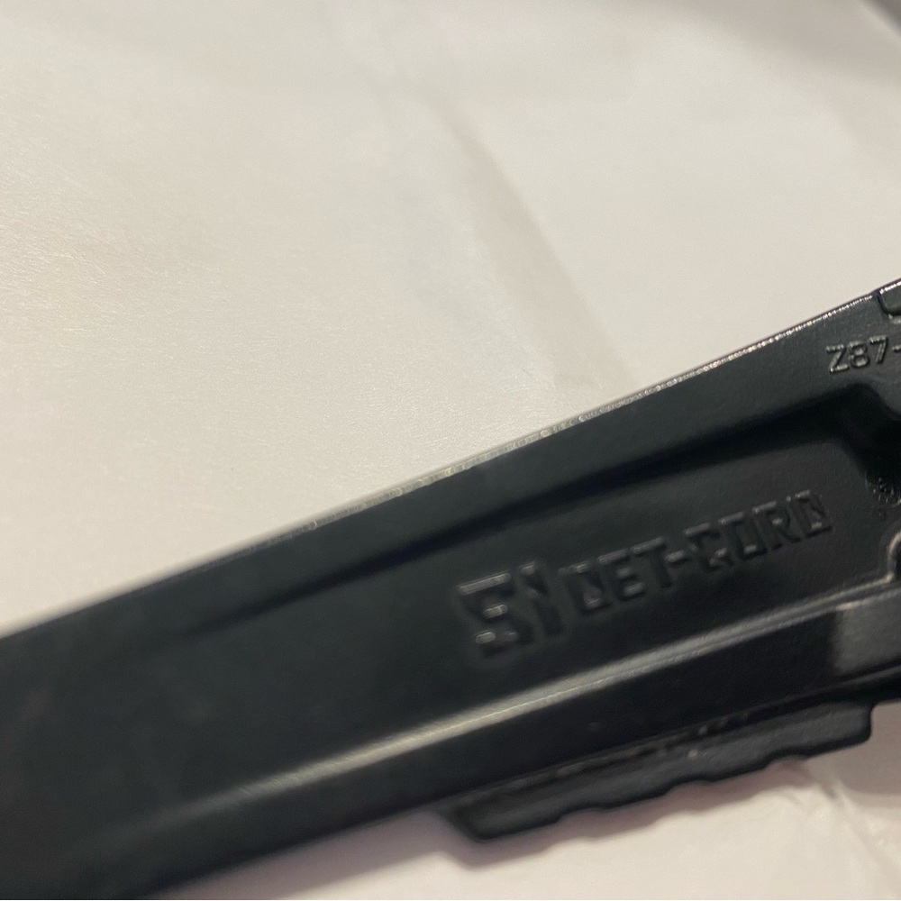 Oakley Det Cord safety rated sunglasses - Picture 7 of 7